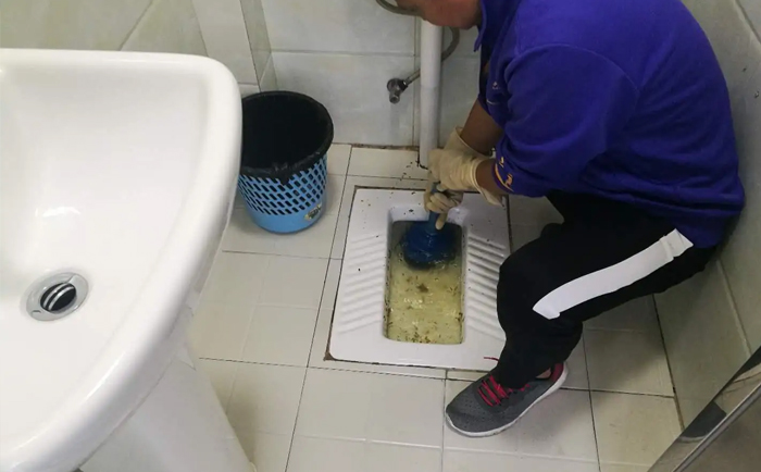 东兴疏通蹲坑